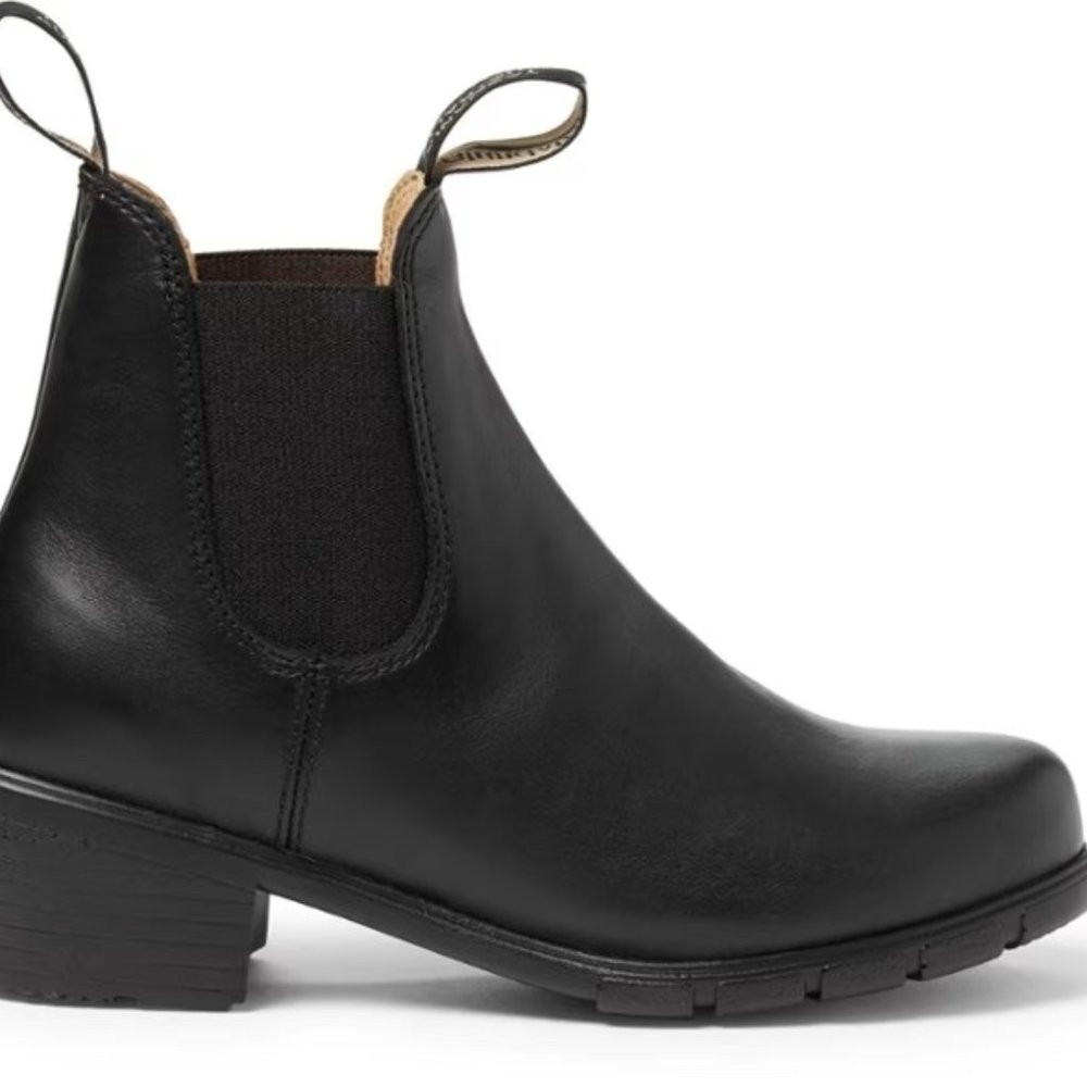 Blundstone Women's Black Low Heel Chelsea Boots - 9